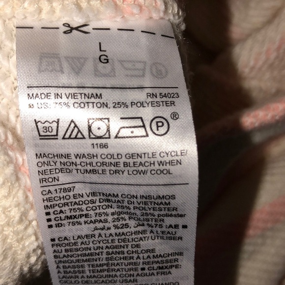 Old navy pink striped large cozy lounge shorts - Picture 4 of 4